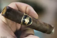 Four Kicks Maduro Corona Gorda
