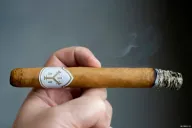 ADVentura The Royal Return Queen’s Pearls Corona