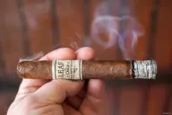 Leaf by Oscar 10th Anniversary Criollo Toro