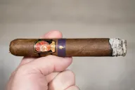Long Live The Queen Forbidden Fruit Oscuro