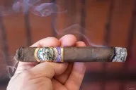 El Mago Pepe Box-Pressed Toro Tubo