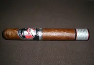 La Gloria Cubana Serie R Esteli