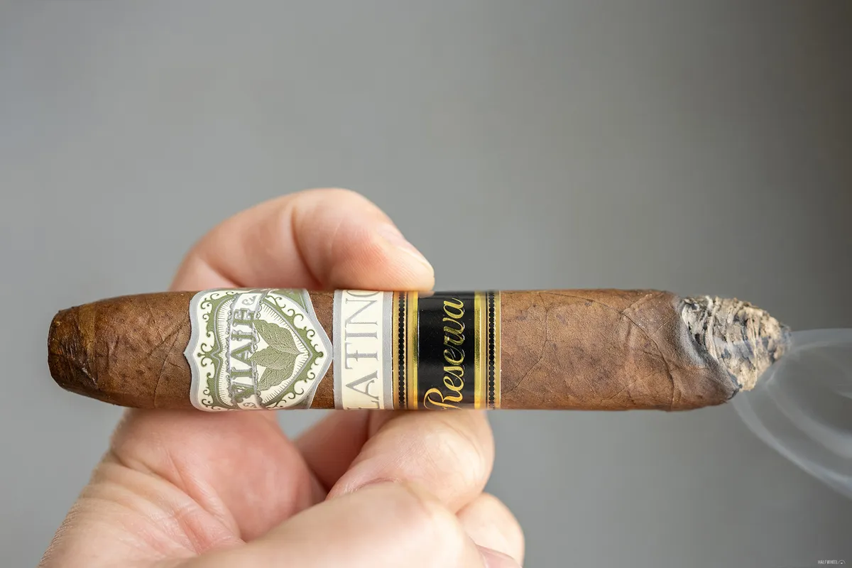 Viaje выпустила новую витолу Perfecto для линейки Platino Reserva