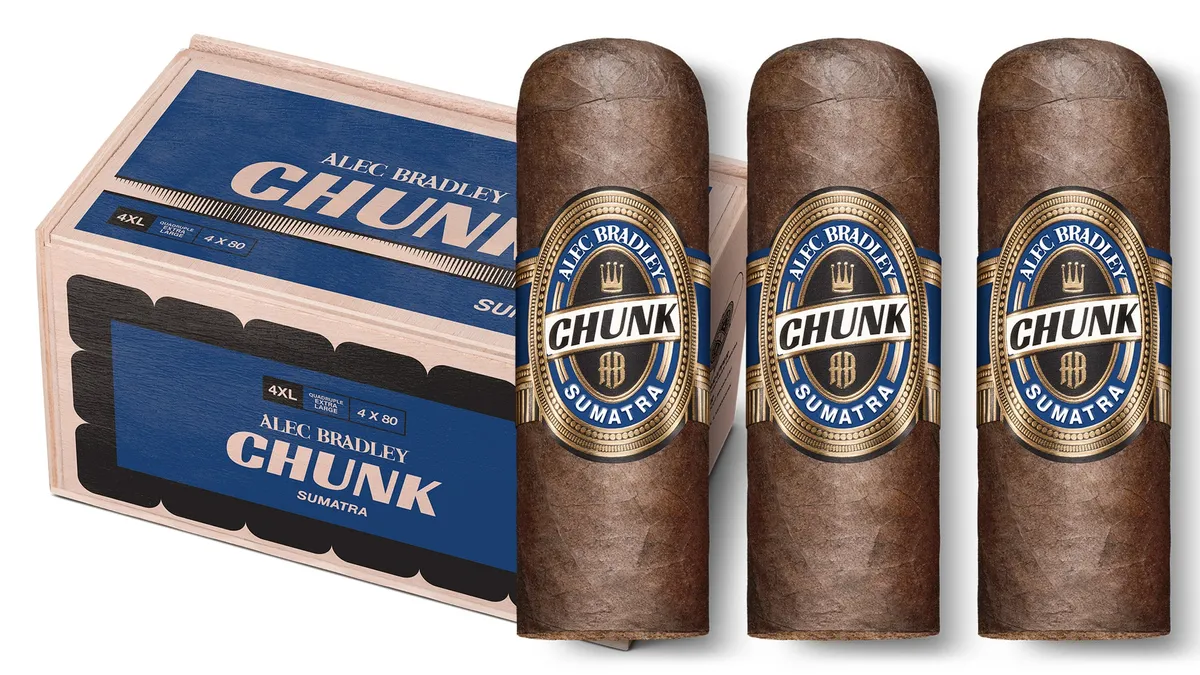 Alec Bradley добавляет Chunk Sumatra в постоянную линейку
