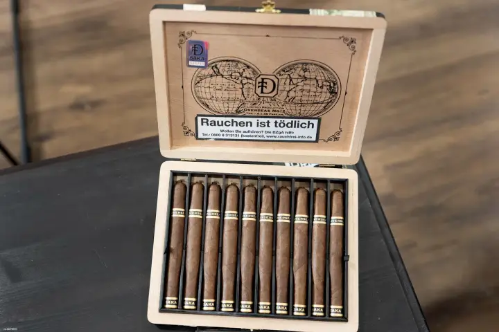 Dunbarton Tobacco & Trust представит Overseas No. 2 для зарубежных рынков