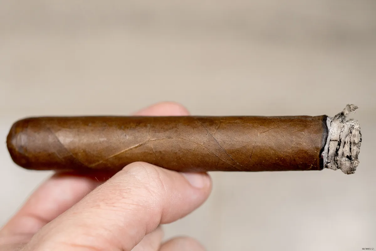 Viaje выпустила новую линейку Honey Bale и ежегодный Birthday Blend