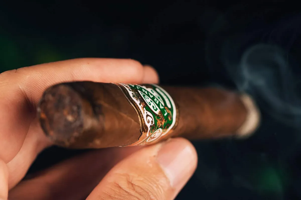 Espinosa Cigars выпустила Laranja Reserva Hybrid Toro