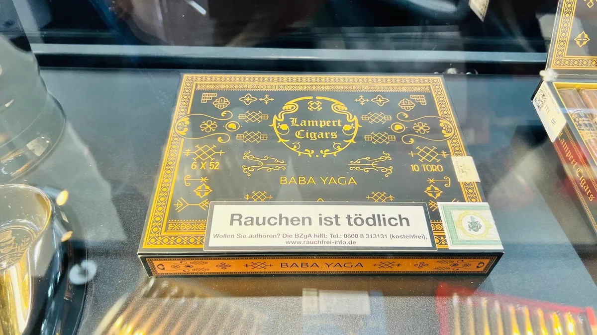 Lampert Cigars представила BABA YAGA и новый дизайн Ocean Breeze на Intertabac