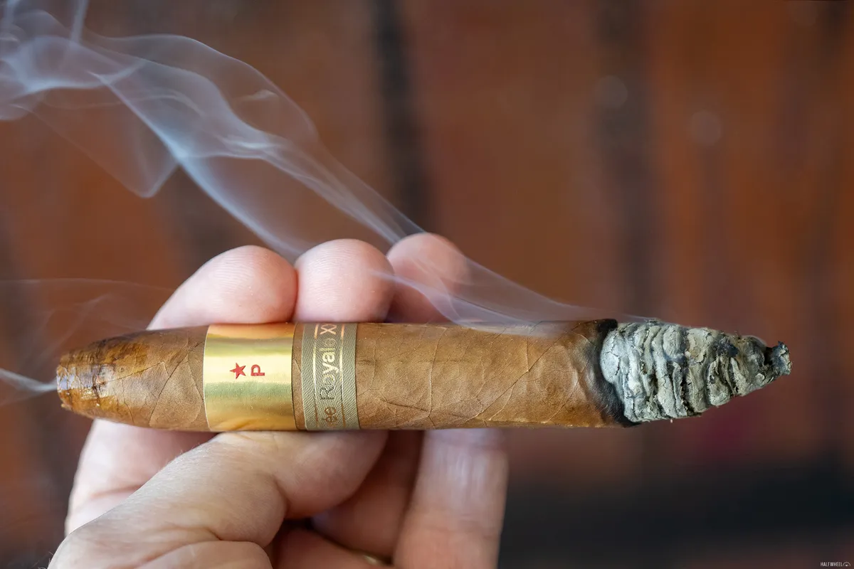 Patoro выпустила лимитированную сигару Cuvée Royale XXV к 25-летию бренда